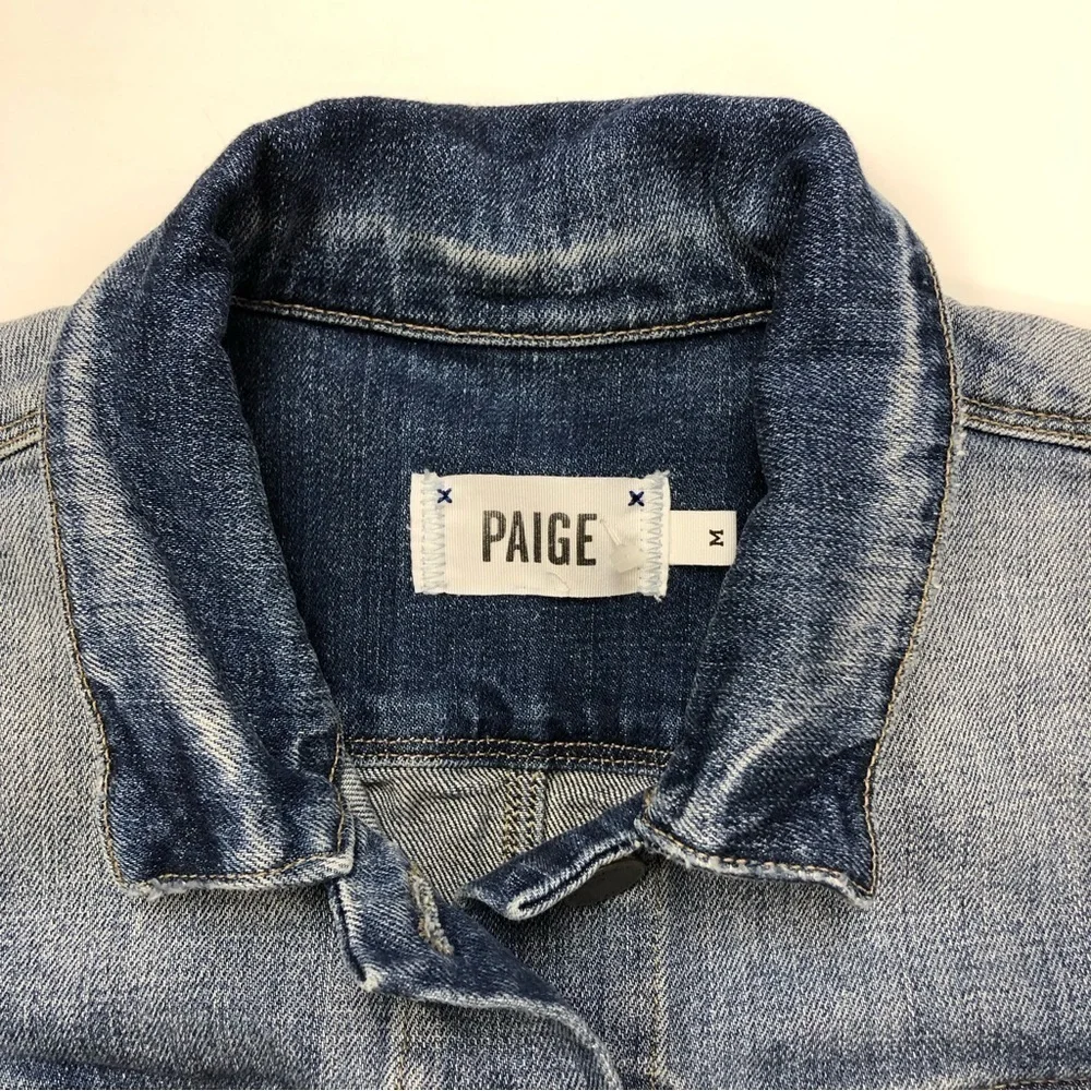 Paige Vermont medium wash denim jean jacket Medium lightly distressed - Picture 4 of 14